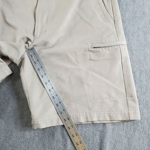 IZOD Shorts Mens 34 Tan Polyester Chino Golf Performance Flat Front Outdoor - Picture 5 of 11